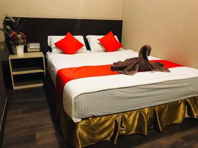 איפוה Highway Times Inn Hotel מראה חיצוני תמונה